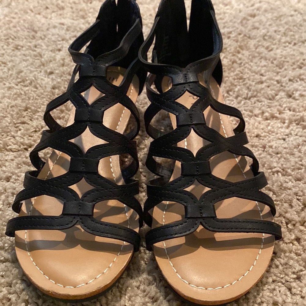 New Espirit Black Sandals Sz 7